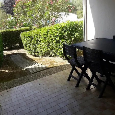 Clim Rez-de-jardin Resid Piscine 150 M Apartment